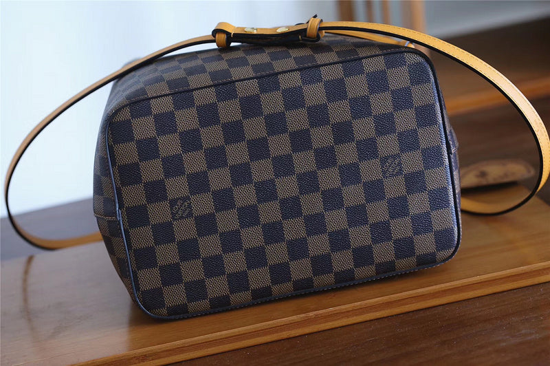 I W Fashion Lu-Vi bags - 8577