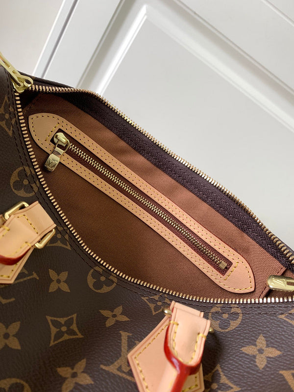 I W Fashion Lu-Vi Bags - 16877