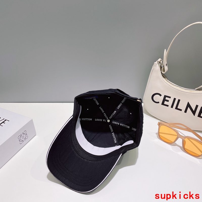 Louis Vuitton Luxury Cap
