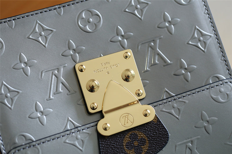 I W Fashion Lu-Vi bags - 8045