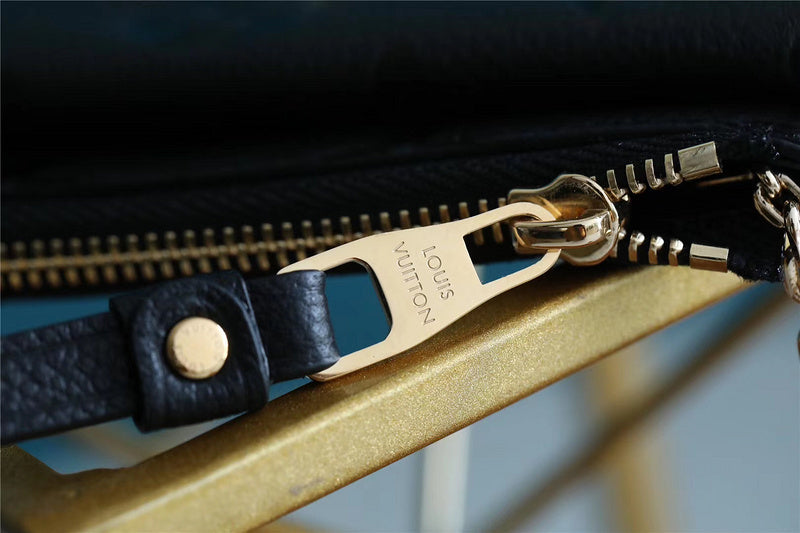 I W Fashion Lu-Vi bags - 8988