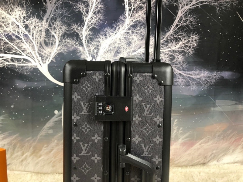 I W Fashion Lu-Vi bags - 11404