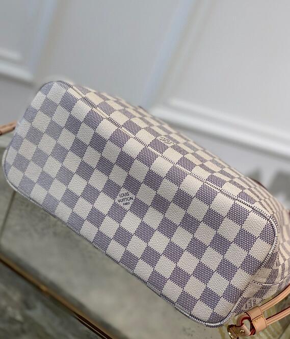 Chloe’s Picks - LOV Bags - 2960