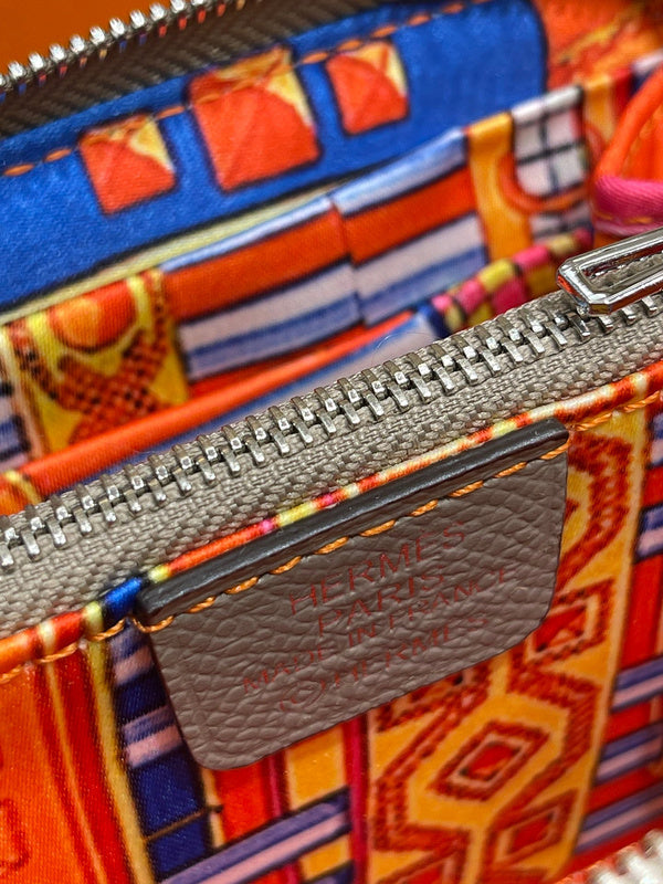 PHA - HMS Bags - 2138