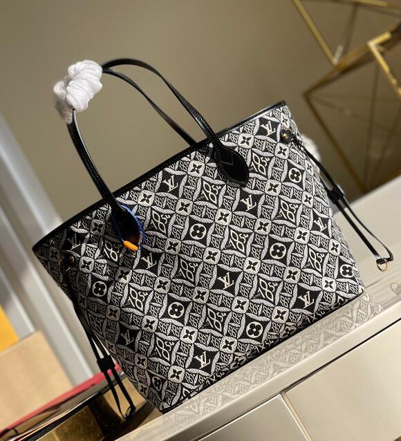 Chloe’s Picks - LOV Bags - 2551