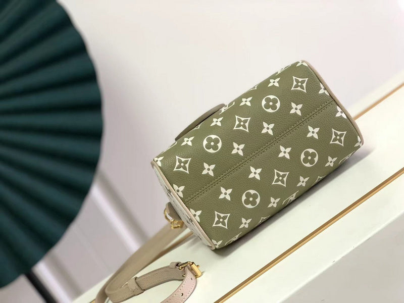 I W Fashion Lu-Vi Bags - 16775