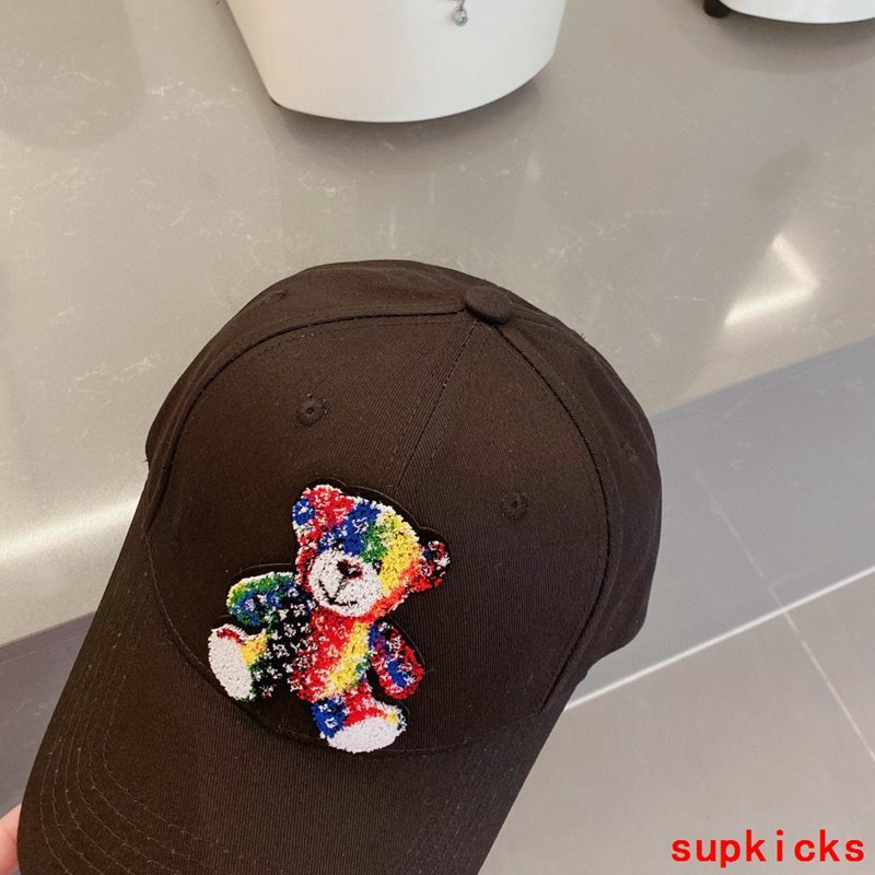 Louis Vuitton Luxury Cap