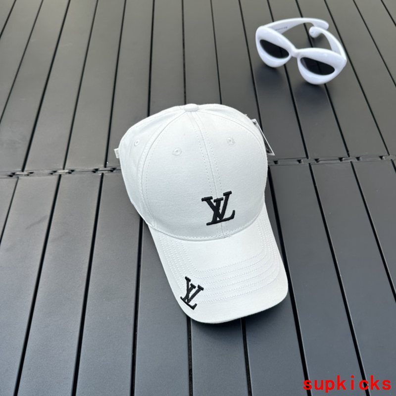 Louis Vuitton Luxury Cap