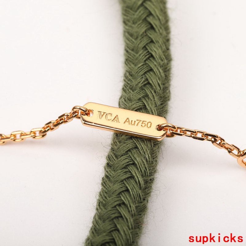 Van Cleef & Arples Jewelry