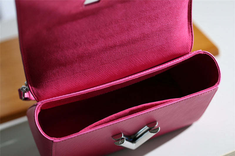 I W Fashion Lu-Vi bags - 8455