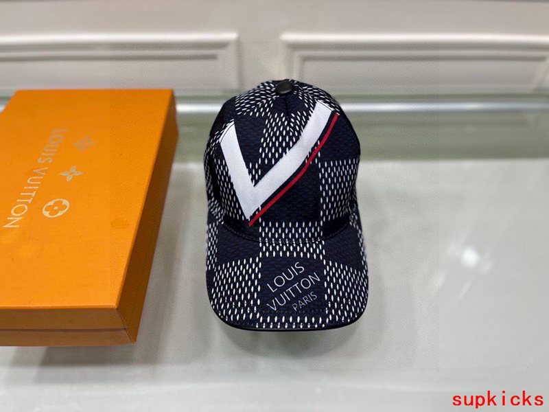 Louis Vuitton Luxury Cap