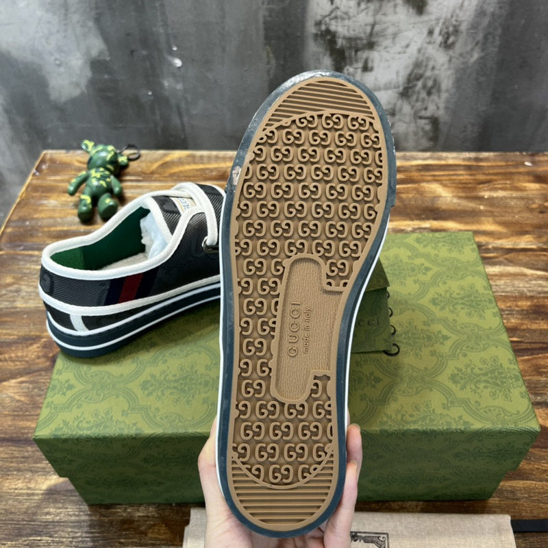 Gucci Luxury Shoes