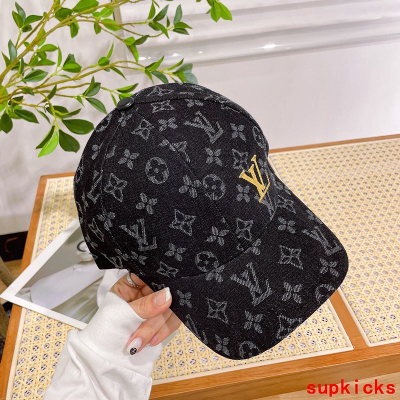 Louis Vuitton Luxury Cap