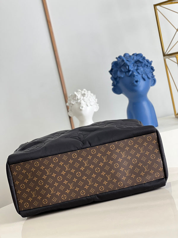 I W Fashion Lu-Vi bags - 17260