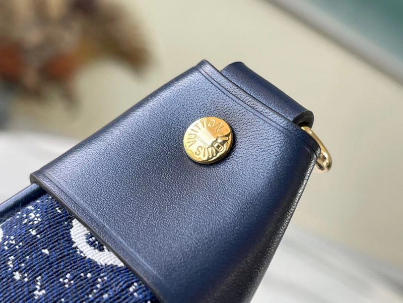 I W Fashion Lu-Vi bags - 17129