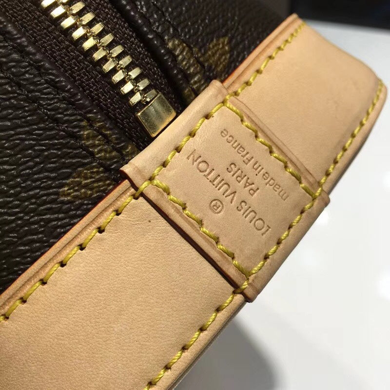 I W Fashion Lu-Vi bags - 17904