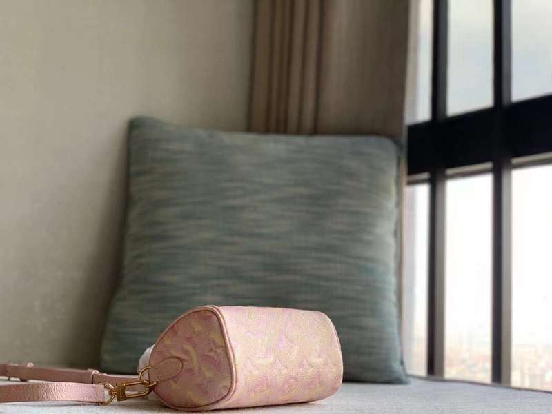 LOV2 Bags - Luxurious Bags  460