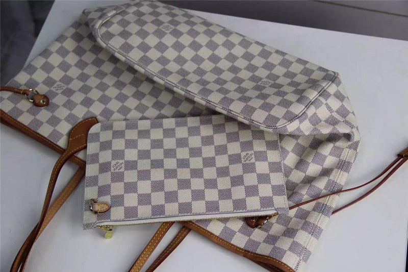 I W Fashion Lu-Vi bags - 8100
