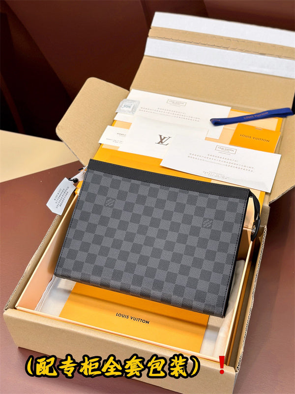 PHA - LOV Bags - 082