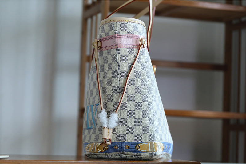 I W Fashion Lu-Vi bags - 8081
