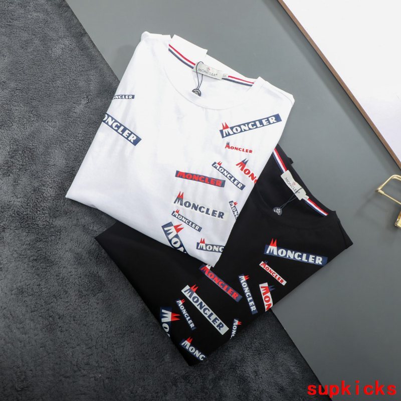 Moncler Luxury Cloth
