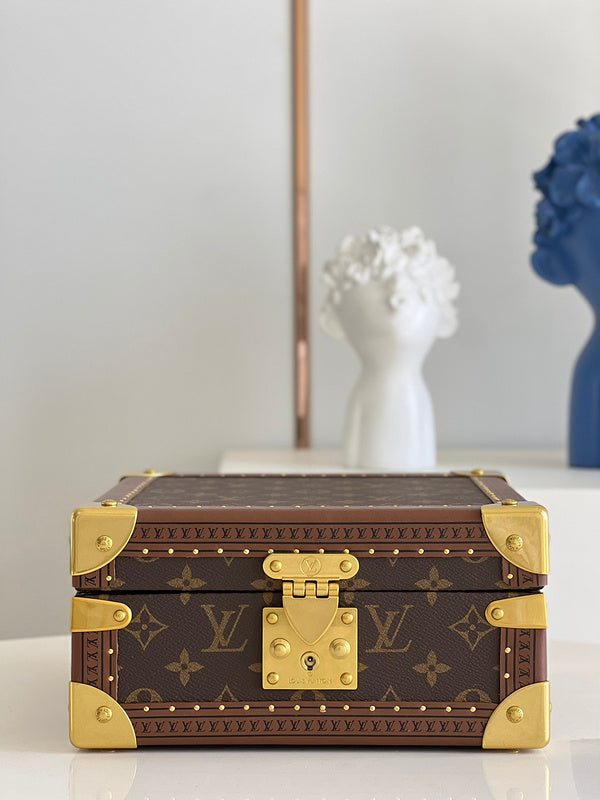 I W Fashion Lu-Vi Bags - 16829