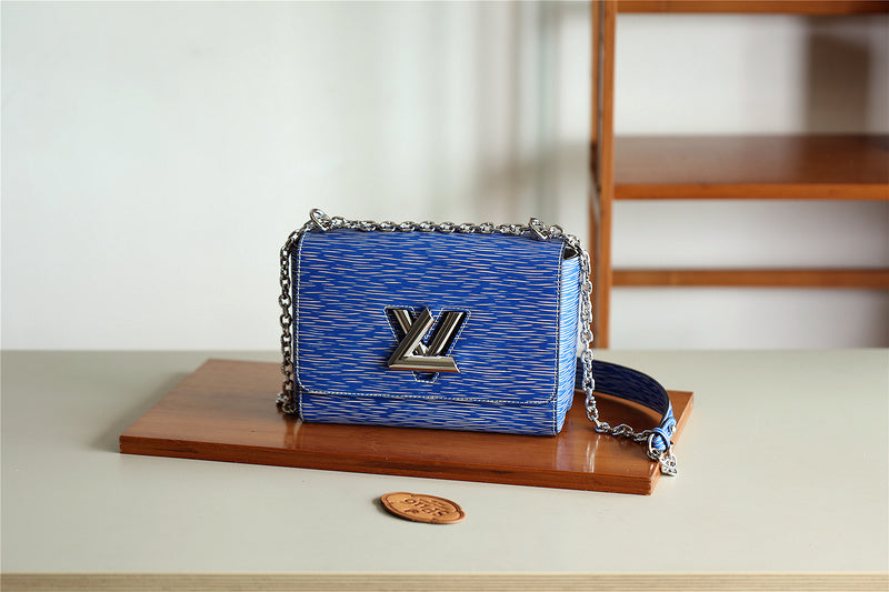 I W Fashion Lu-Vi bags - 8496