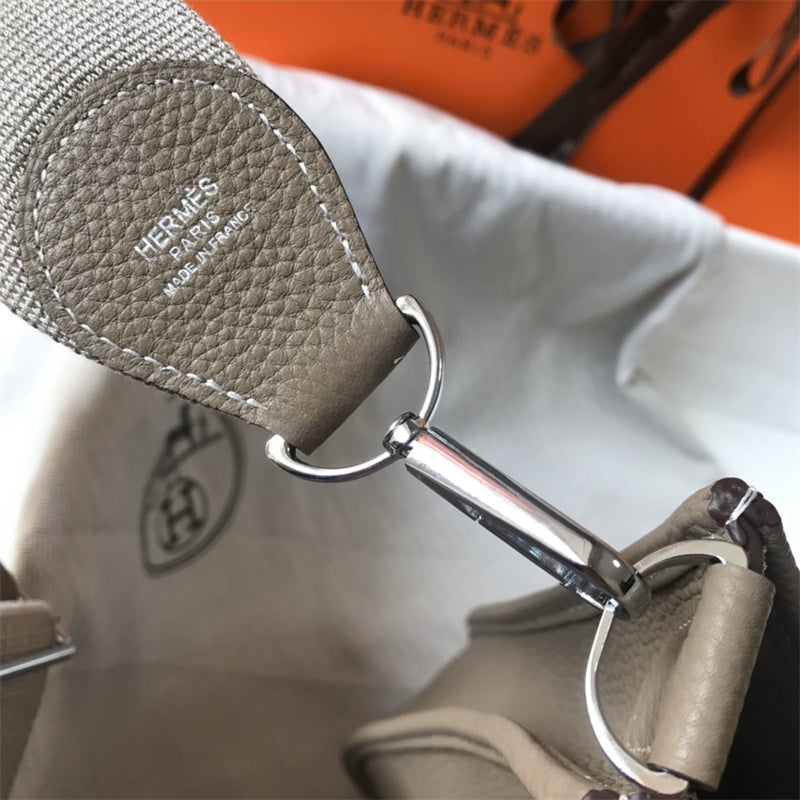 PHA - HMS Bags - 035