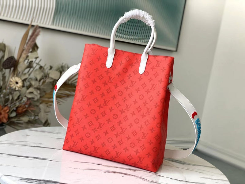 I W Fashion Lu-Vi bags - 17596