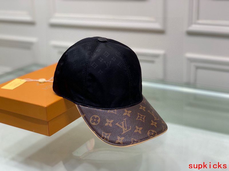 Louis Vuitton Luxury Cap
