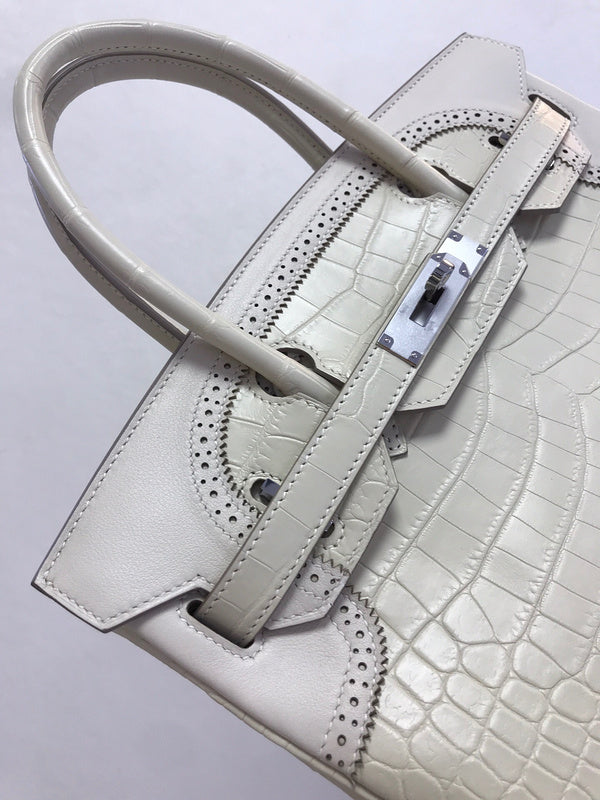 PHA - HMS Bags - 2207