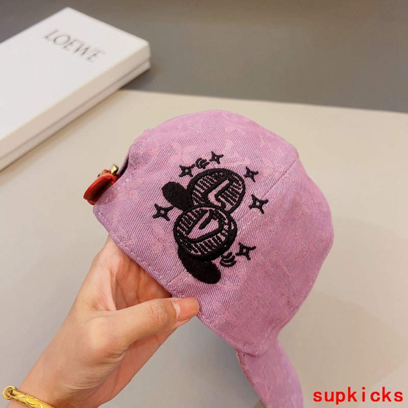 Louis Vuitton Luxury Cap