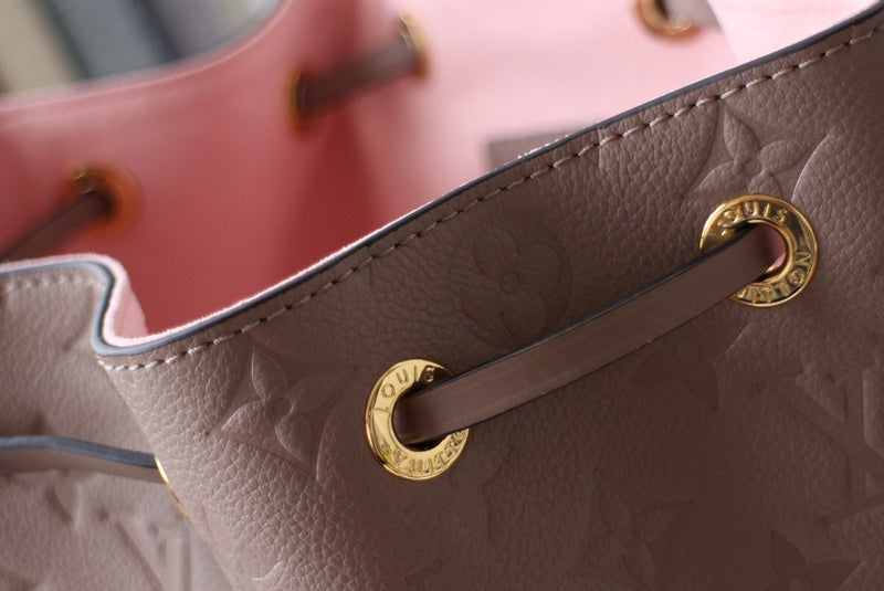 LOV2 Bags - Luxurious Bags  2821