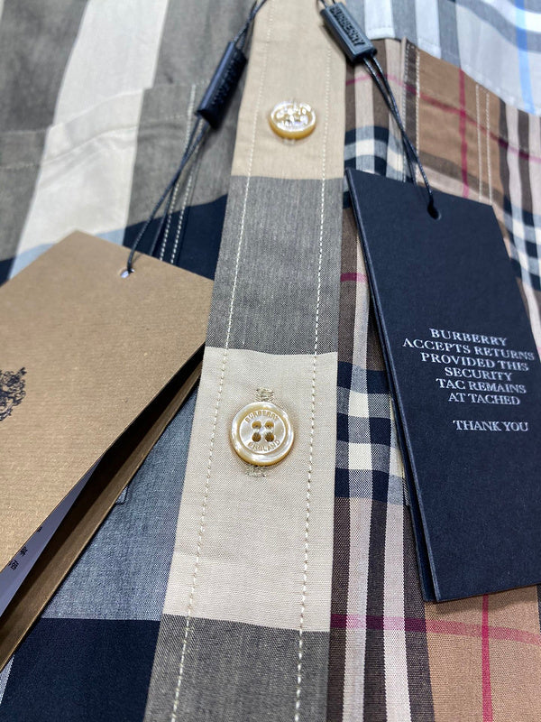 Burberry Luxury Clothes