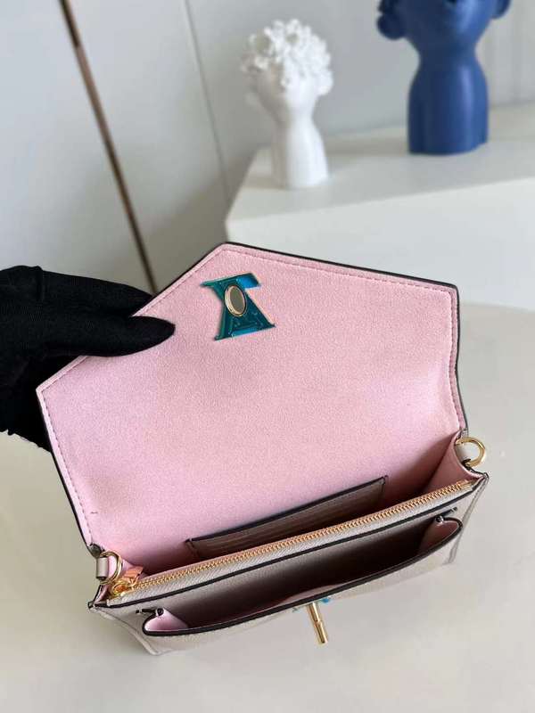 LOV2 Bags - Luxurious Bags  585