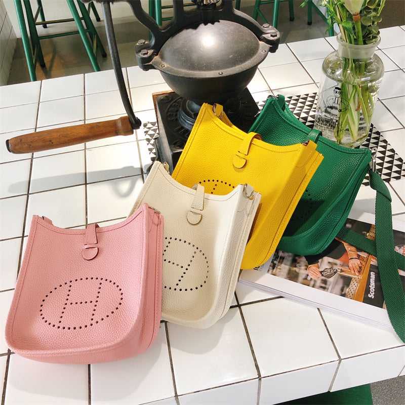 PHA - HMS Bags - 833