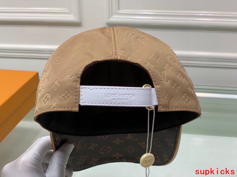 Louis Vuitton Luxury Cap
