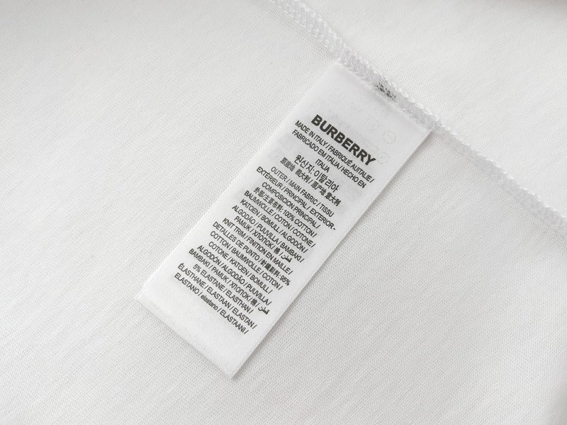Burberry T-Shirts - 328