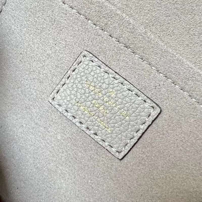 LOV2 Bags - Luxurious Bags  737