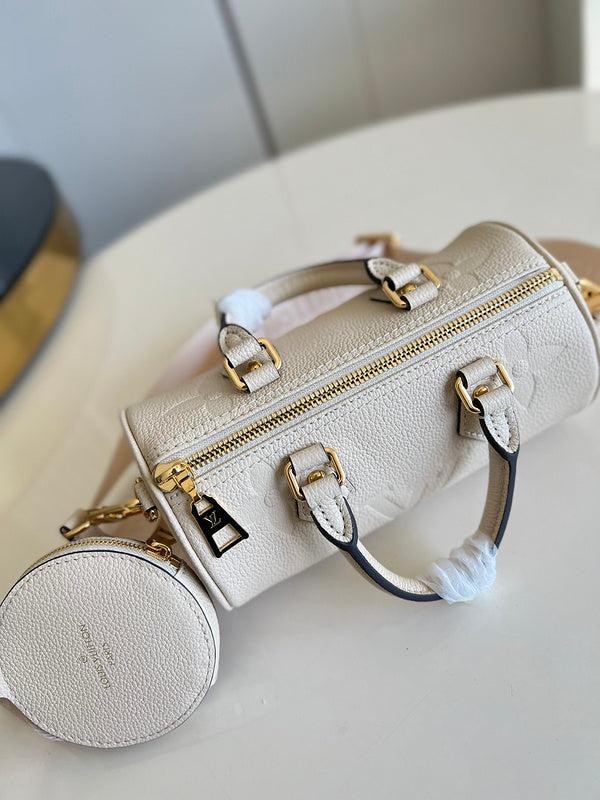 I W Fashion Lu-Vi bags - 17202