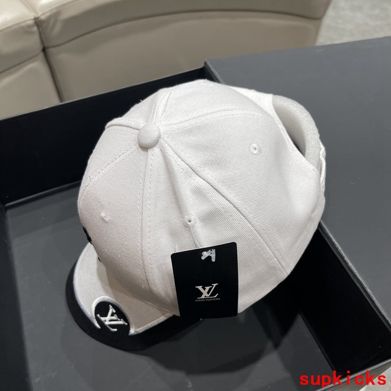 Louis Vuitton Luxury Cap
