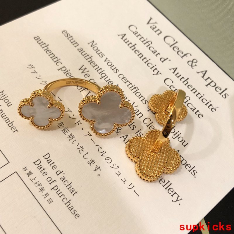 Van Cleef & Arples Jewelry