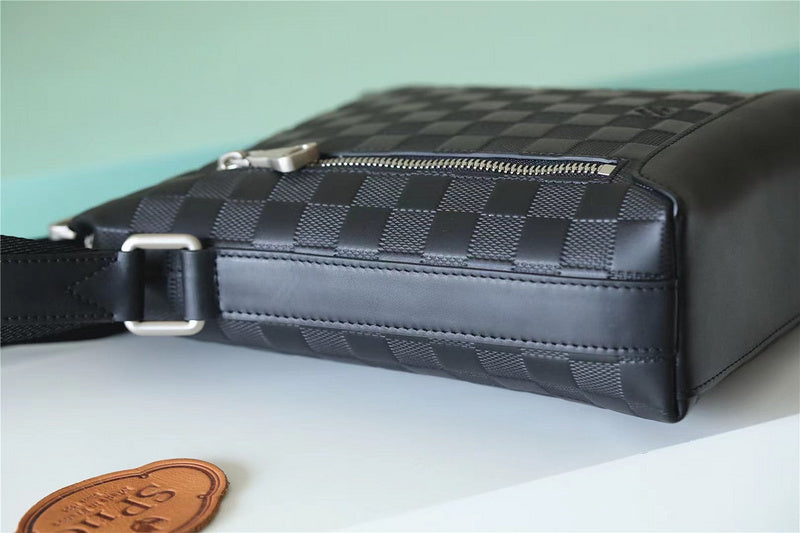 I W Fashion Lu-Vi bags - 10319