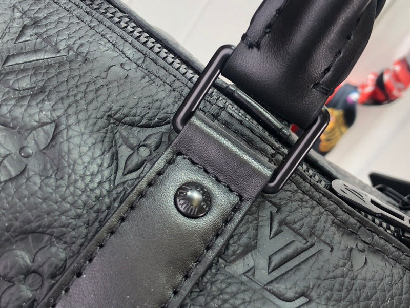 I W Fashion Lu-Vi bags - 17365