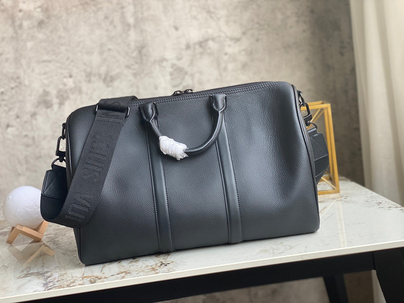 I W Fashion Lu-Vi bags - 17432