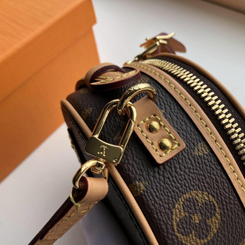 I W Fashion Lu-Vi bags - 17831