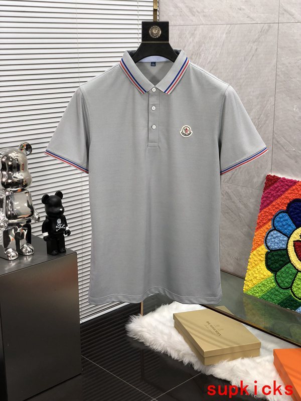 Moncler Luxury Cloth