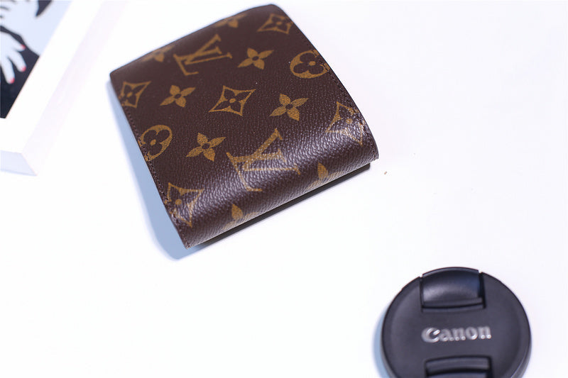 I W Fashion Lu-Vi bags - 11131