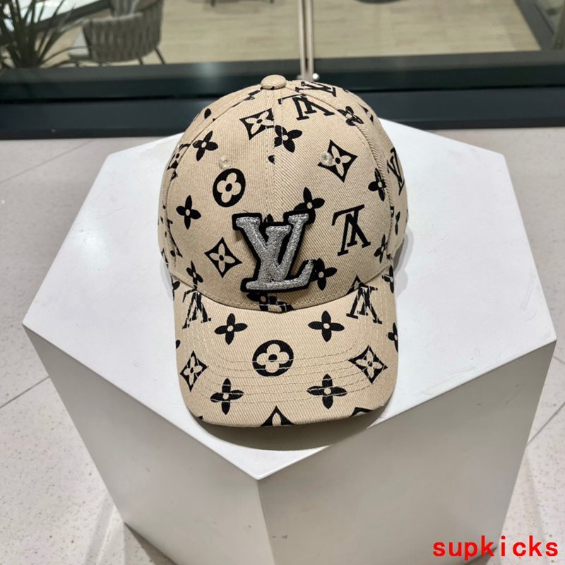 Louis Vuitton Luxury Cap