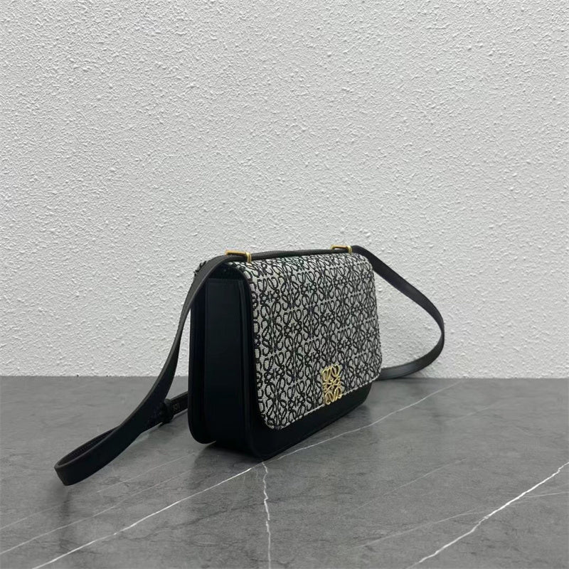 PHA - LWO Bags - 094